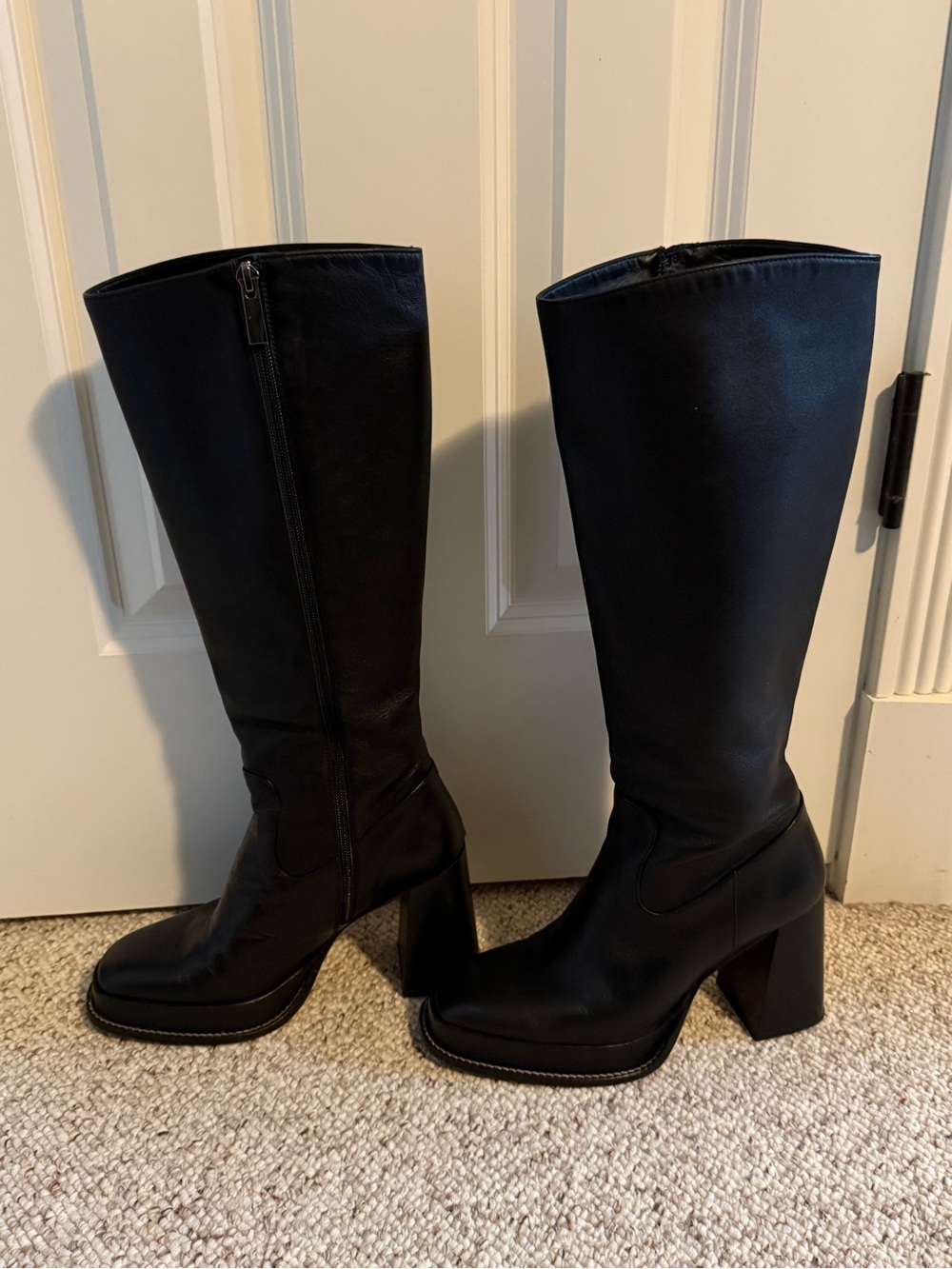 Bobbies Paris Callie Knee High Black Boots - Picture 2 of 6